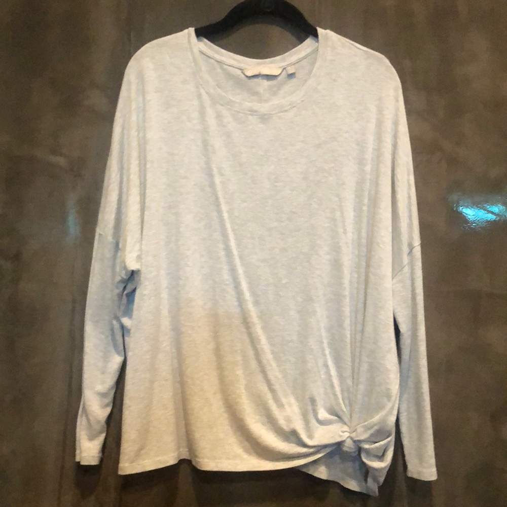 Athleta relaxed long sleeve knot tee size L exlnt